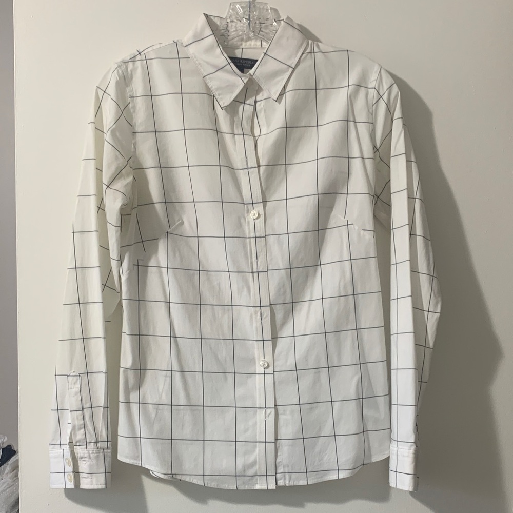 Banana Republic Button Up